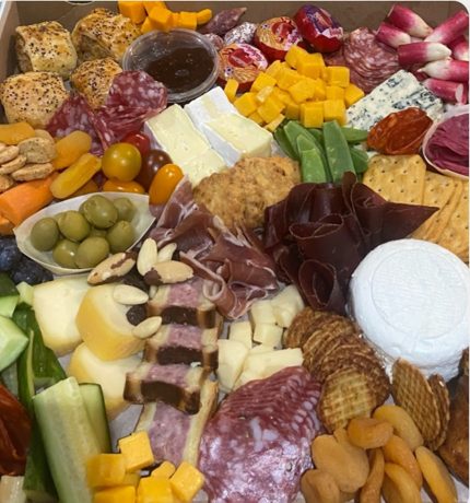 Christmas Charcuterie Box