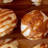 Speculoos Cheesecake Truffles